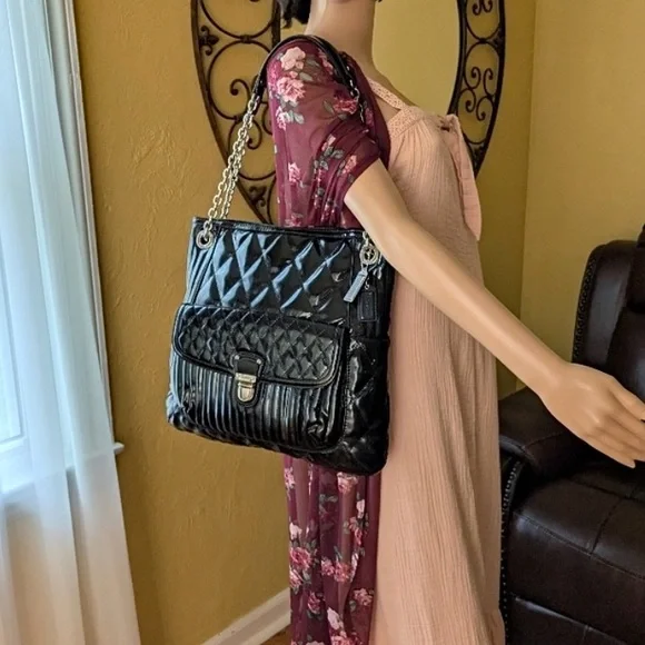 Coach Poppy Quilted Slim Chain 19854 Leather